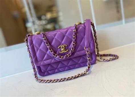 bolsa chanel roxa|New this season .